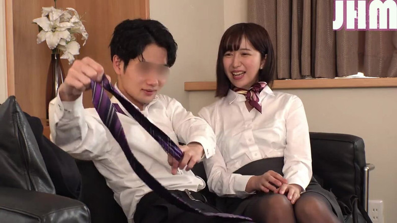 Japanese Hentai Matings: Atendan Kabin Mendedahkan Sisi Liarnya, Mengidamkan Keseronokan mentah dalam Lebur...