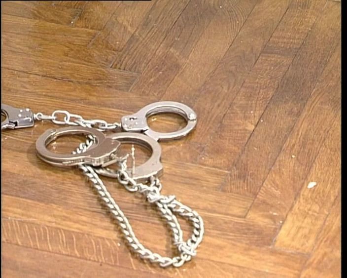 YOUR FIRST PORN: Langage coquin allemand - Petra adore les mots durs