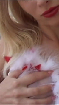 Wonderful Very Sexy Blonde MILF with Perfect Body Has an Orgasm with Fingers in Pussy