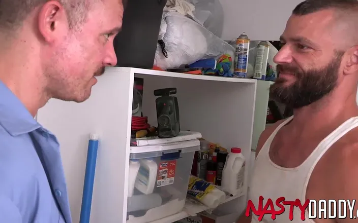 Nasty Daddy: NASTYDADDY. Hunk Jake Morgan barebacked by Jesse Zeppelin