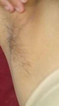 Desi village sexy behaarte achselhöhlen und dicke titten
