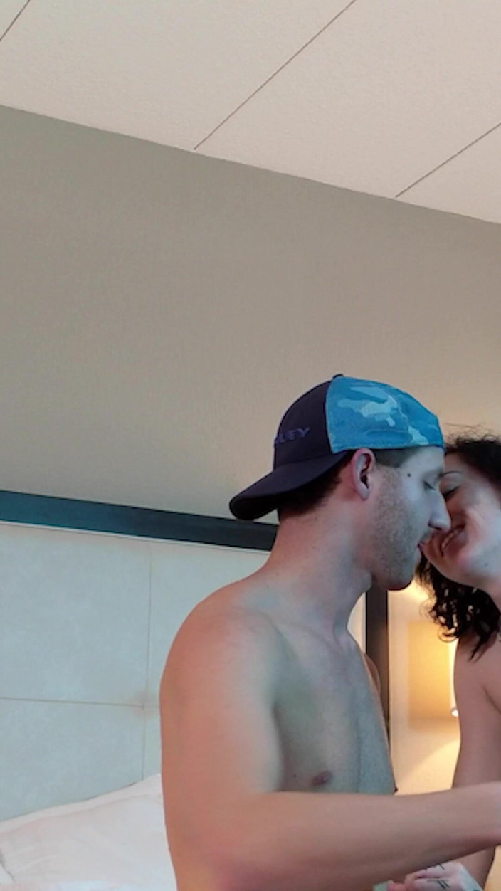 Hot Jake Grand: Super seksowna drobna nastolatka wysysających kutas - kompilacja 1