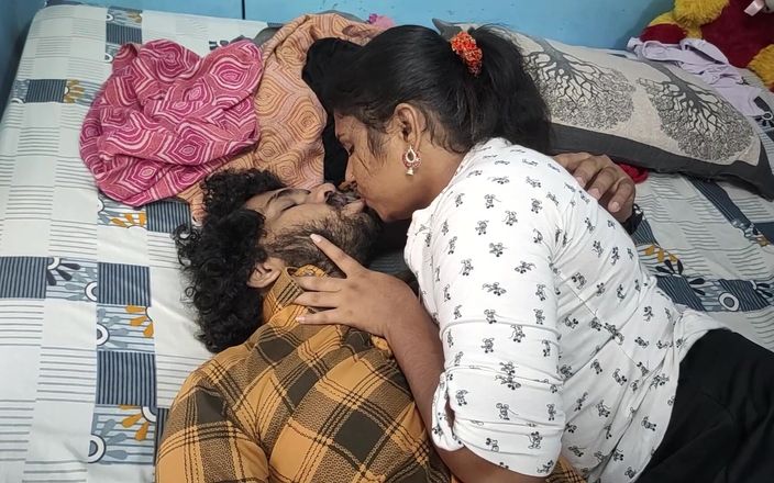 Vaishnavysharunraj: Long Lip Lock with Step Sister in Bedroom