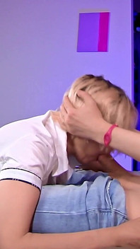 Amcık sikişi ve sikişten sonra çifte vahşi boşalma!