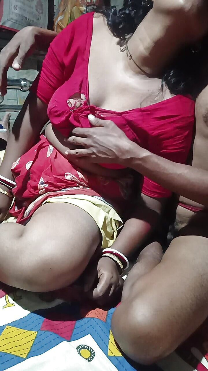 Monika Bhabhi: Dragoste cu Indiancă Devar Bhabhi