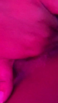 Geile ebenholz groÃŸe vollbusige macht wild auf ihrem dildo, reine solo-schlampe perfektion