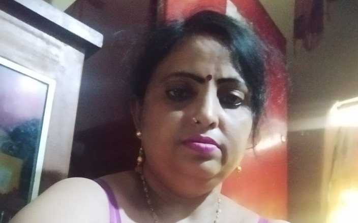 Santoshik25: J'ai eu beaucoup de plaisir à être nue dehors ce matin