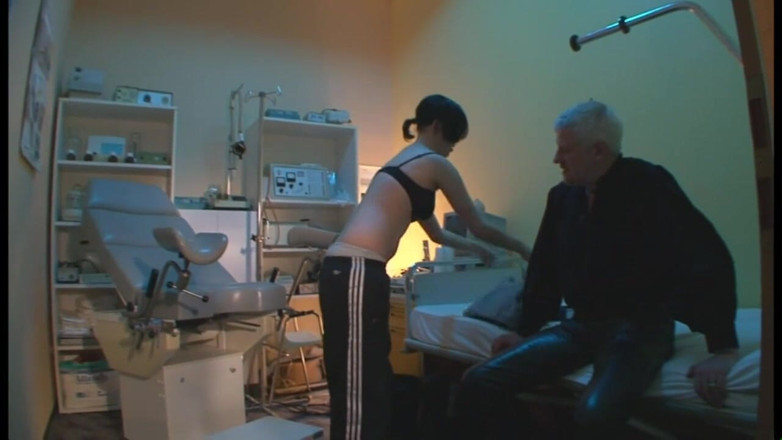 Absolute BDSM films - The original: 보지를 핑거링하는 18세 소녀