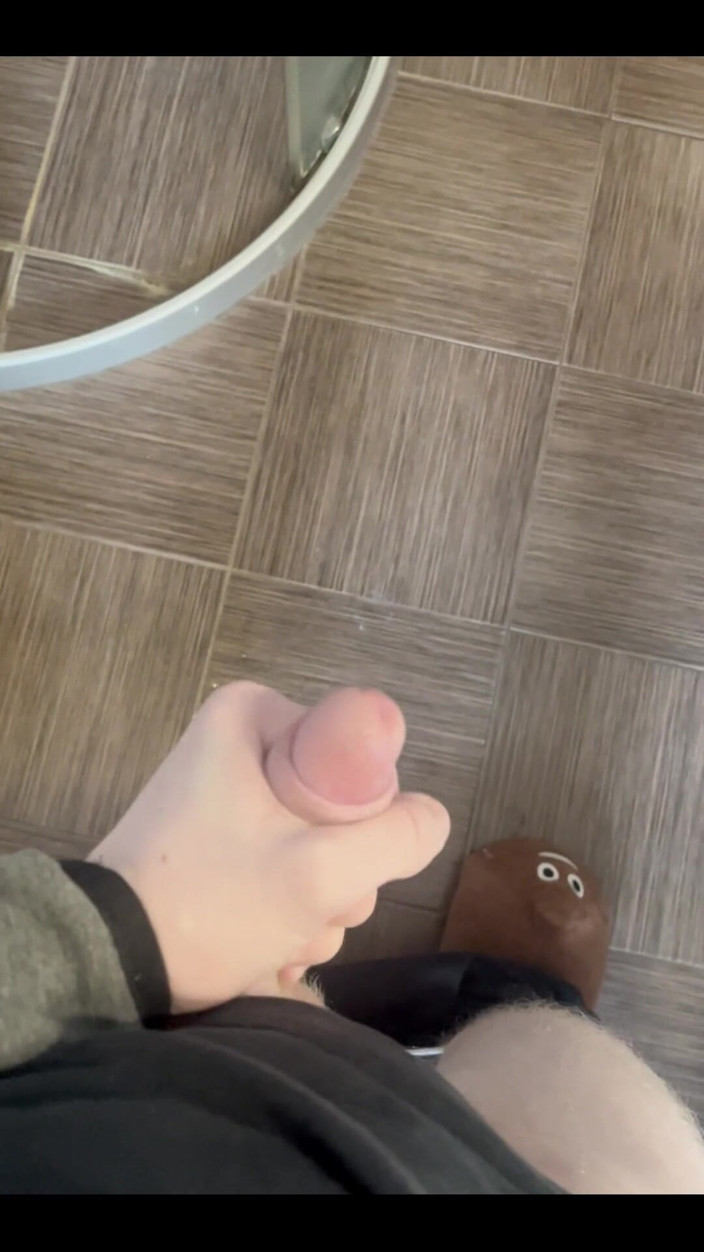 Johnny69227: Rychlá nálož mrdky od nadrženého chlapce