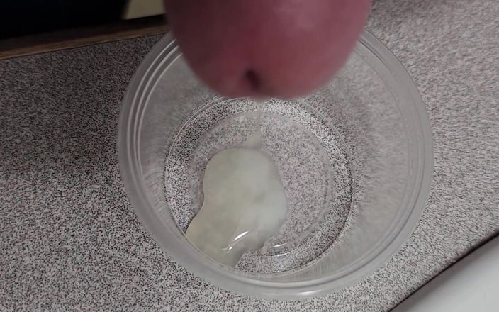 Pierced King: Crot sperma. Raja yang ditindik