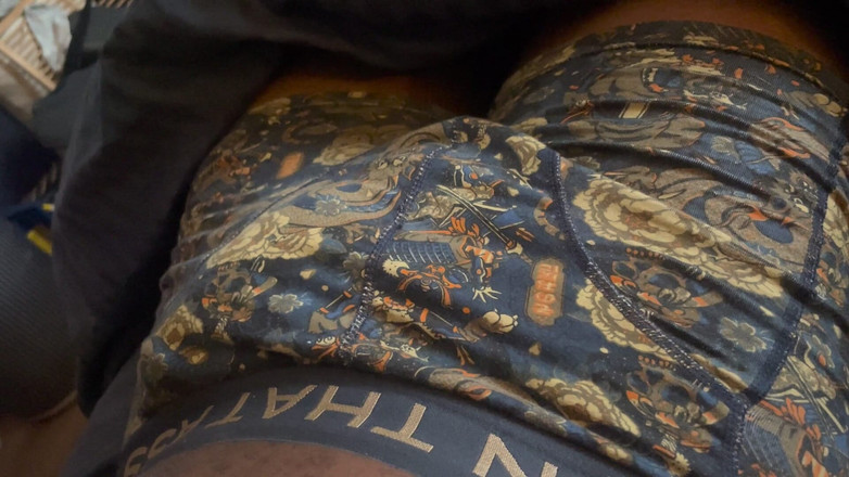 7THEBOY: GENÇ BÜYÜK ZENCI YARAĞı YARAĞıNı SıVAZLıYOR