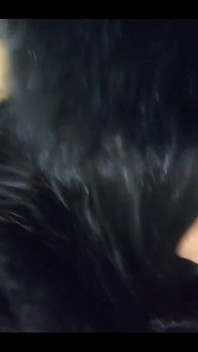 Milfycalla tiefer blowjob, während sie Pelzmantel und glänzende stiefel trägt 204
