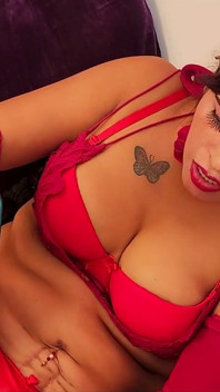 Bhabhi desi panas Chili merah berkongkek tegar dengan pelanggan