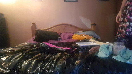 Jasmine Dlight - UK's most extreme anal porn star: 16 яиц в бассейне - экстремальное анальное введение