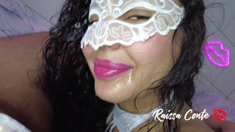 Raissa Conte: Raissa's Lace Gloves Handjob Fetish