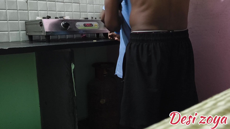 Desi virgin zoya: Il primo video di sesso di desi Zoya, l'anziano ha...
