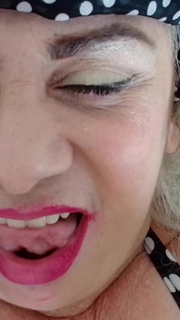 Vivi Guedez – Anal No Fur – Sprich mit Vivi Guedez!