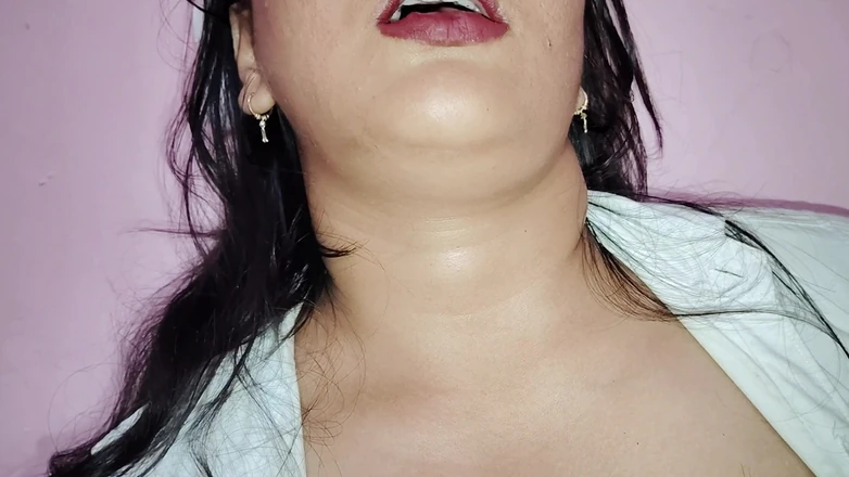 Ivy Brooks: Indiana colagem menina brinca com brinquedo