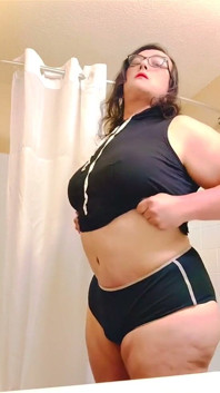 C’est l’heure d’une autre douche avec Christi !