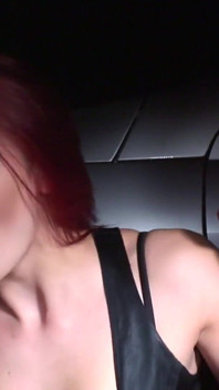 Je to britská dogging mise pro zrzavou děvku Cleo Summers