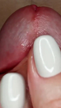 She Caresses His Frenulum and He Quickly Cums