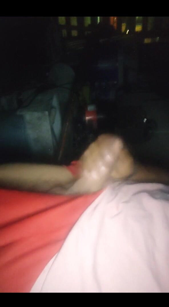 AlexAlejandro13: Crot di malam hari