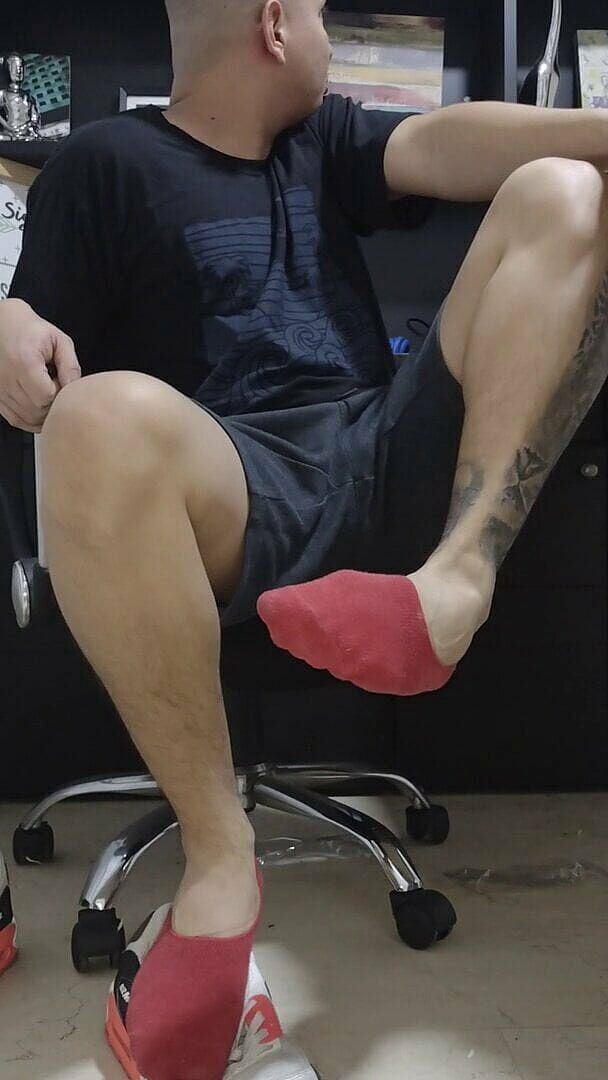 Tomas Styl: Kaus kaki dan feet gay