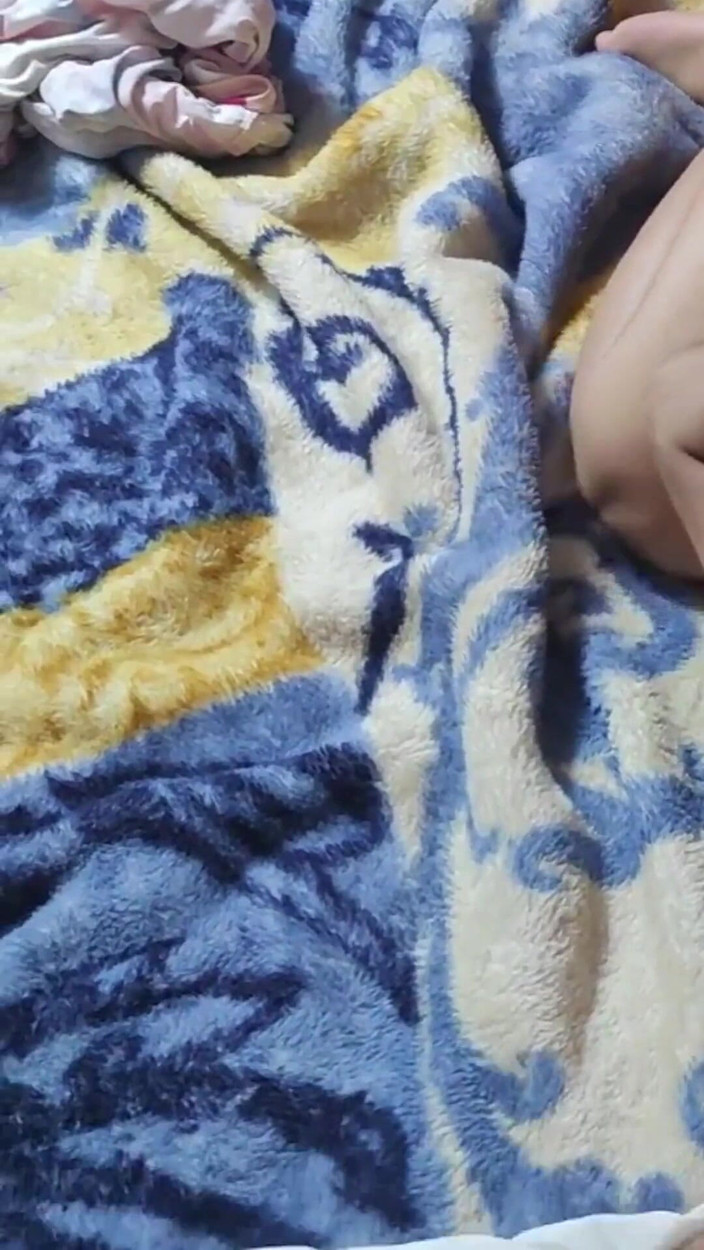 Arabic ebony BBW: アラブの黒檀のホットな女の子があなたの巨根で私のマンコをファックします