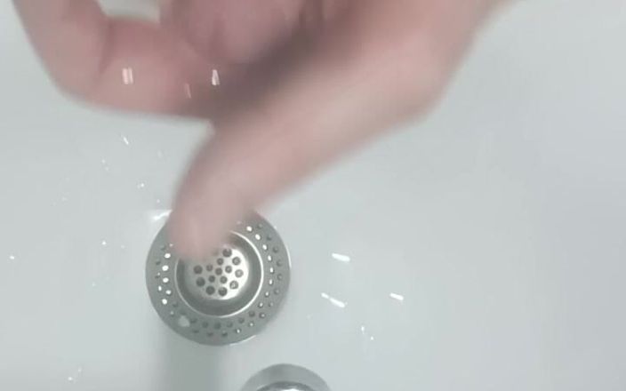 Sexaddicting123: ショーツで大きな射精、うめき声、激しく膨らむ