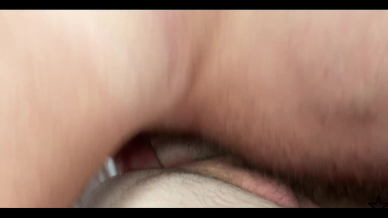 Bob Steel: उसका भार मेरे छेद में गहराई तक धकेलता है!