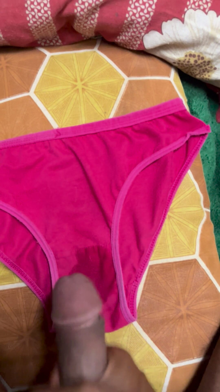 Cumlover35804: El olfate rojo de mi ex novia Shreya y el...