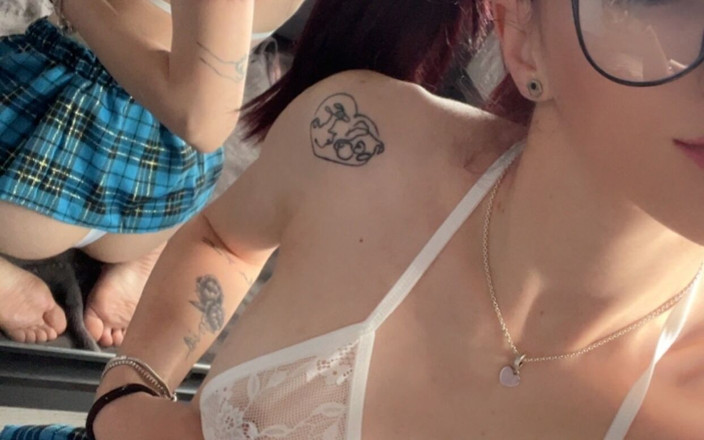 Roxyy foxyyy: Pink Pussy