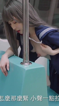 คอลเลกชัน: เย็ดกลางคืนในรถไฟฟ้าโดยผู้ชายสุ่ม