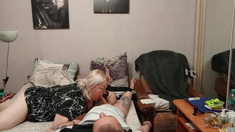 Zona901: Ik vul de mond van mijn buurman met veel sperma