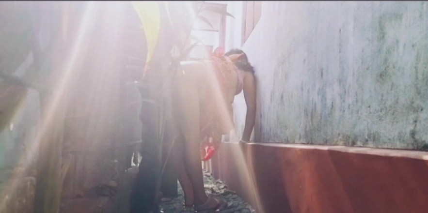 Teensex: Abang besar awak Membosankan Di Atas Katil, Bhabi Miang Dengan...