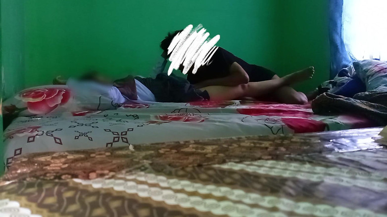 Jack010: एक छात्र को उसके ही शिक्षक द्वारा धमकाया जाता है