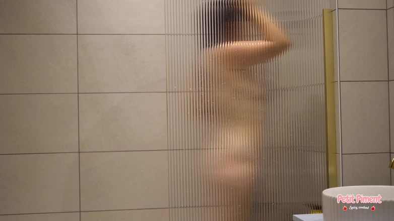 Petitpiment: Ga met me mee onder de douche