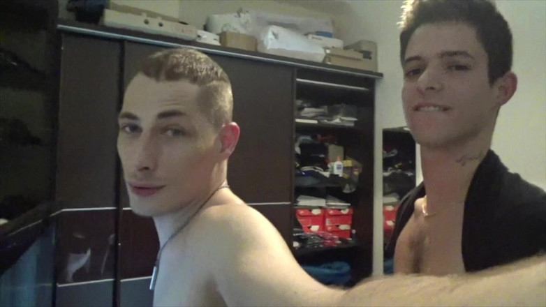 The fuckers raw studio: 2437 Amator POV Wsexape với hai twinks