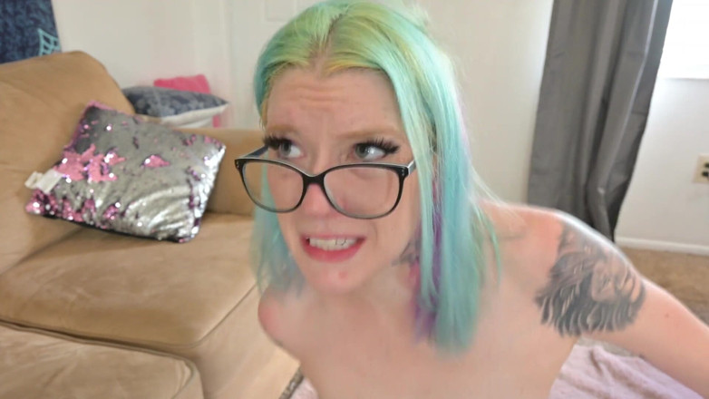 Missellie8: Troia snowbunny