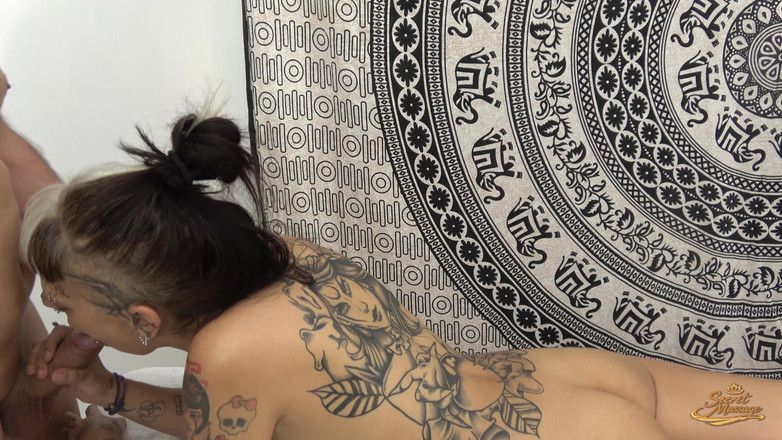 Mentes Sucias: Tajná masáž s Loladoll: masáž, napětí a potěšení