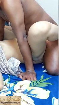 Beautiful White Hotwife Finger and Fuck by Black Cock