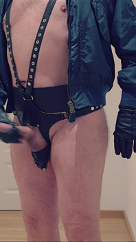 Leather Fetish Hunk Xl 7