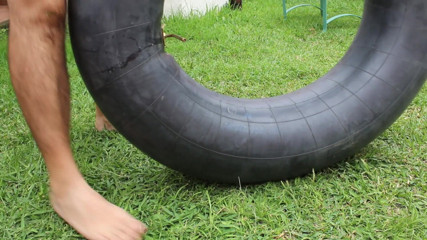 Inflatable Lovers: 이너 유튜버