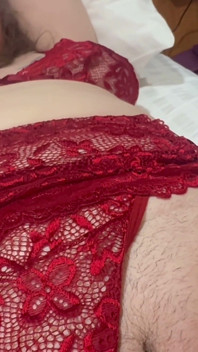 Wifey Gets Her Pussy and Clit Fingered to an Epic Shaking Orgasm