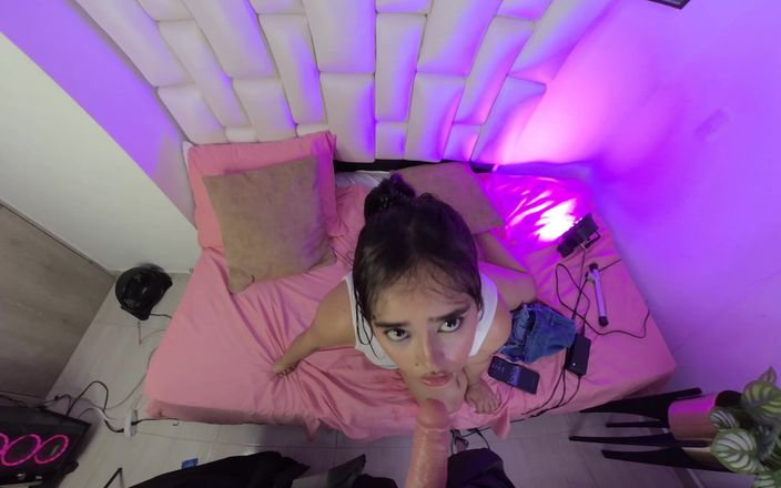 CuttiejennieVR: VR POV: Sání mého rozdrcení ptáka