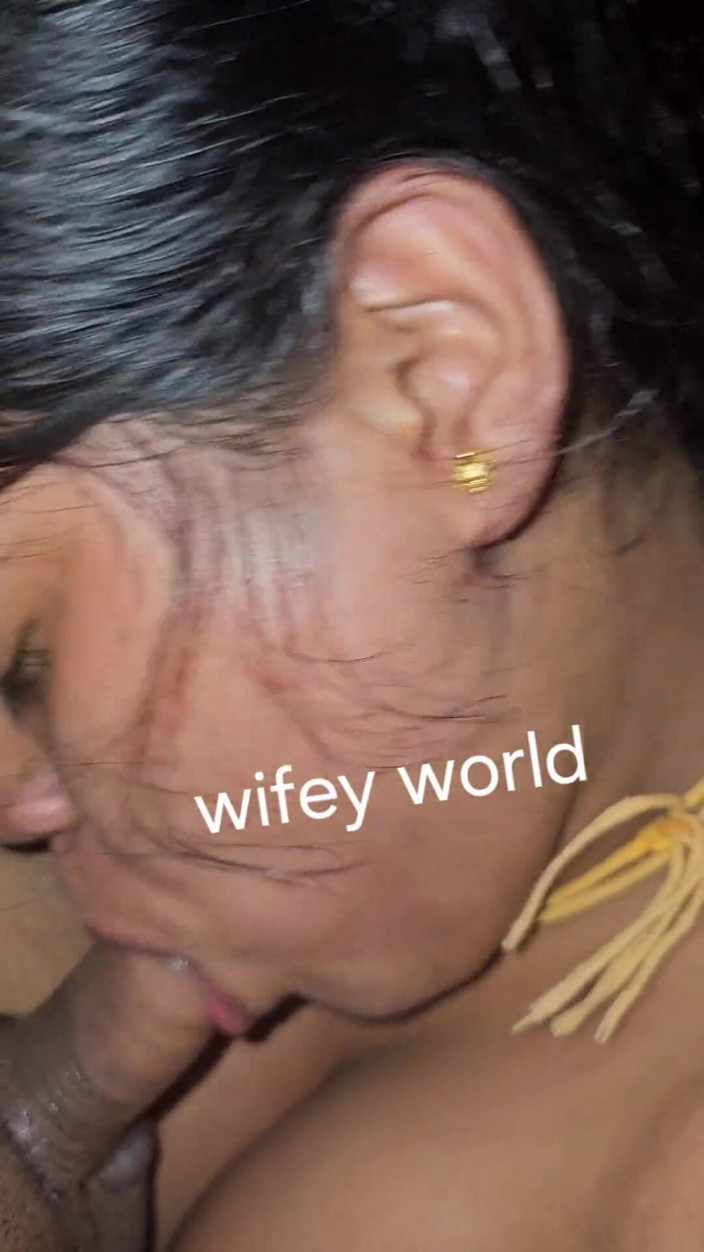 Wifeyworld2025: Engolindo garganta profunda