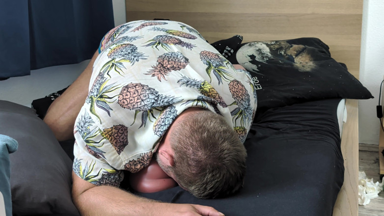 Alex Butt: Alex Cums Inside His Rubber Ass