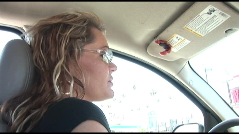 Big Black Pickup: Safada milf com uma bunda bonita sabe como levar isso...