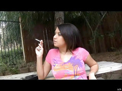 Hard raw sex: Slutty Babe Teasing While Smoking a Cigar Outside