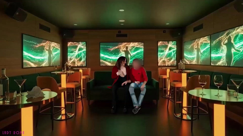 LadyRoma: Masturbuji manažera karaoke klubu a manžel všechno natáčí